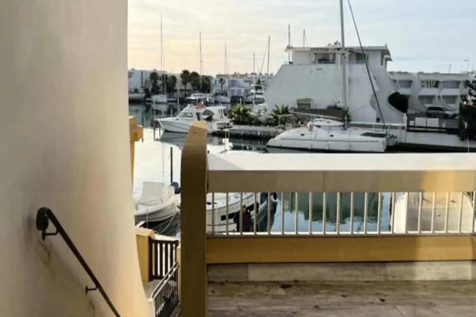 Résidence La Marina De Lairan : 2 Chambres Terrasse Vue Port De Plaisance-Nicht zugeordnet