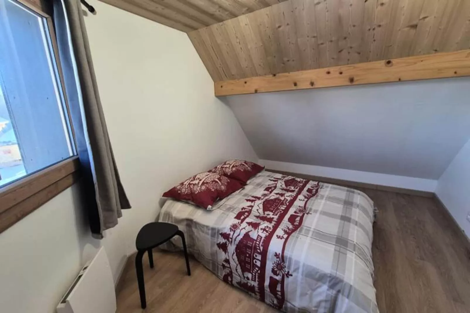 Chalet Nordique Pour 6 Personnes à La Féclaz - Piscine été-Untagged