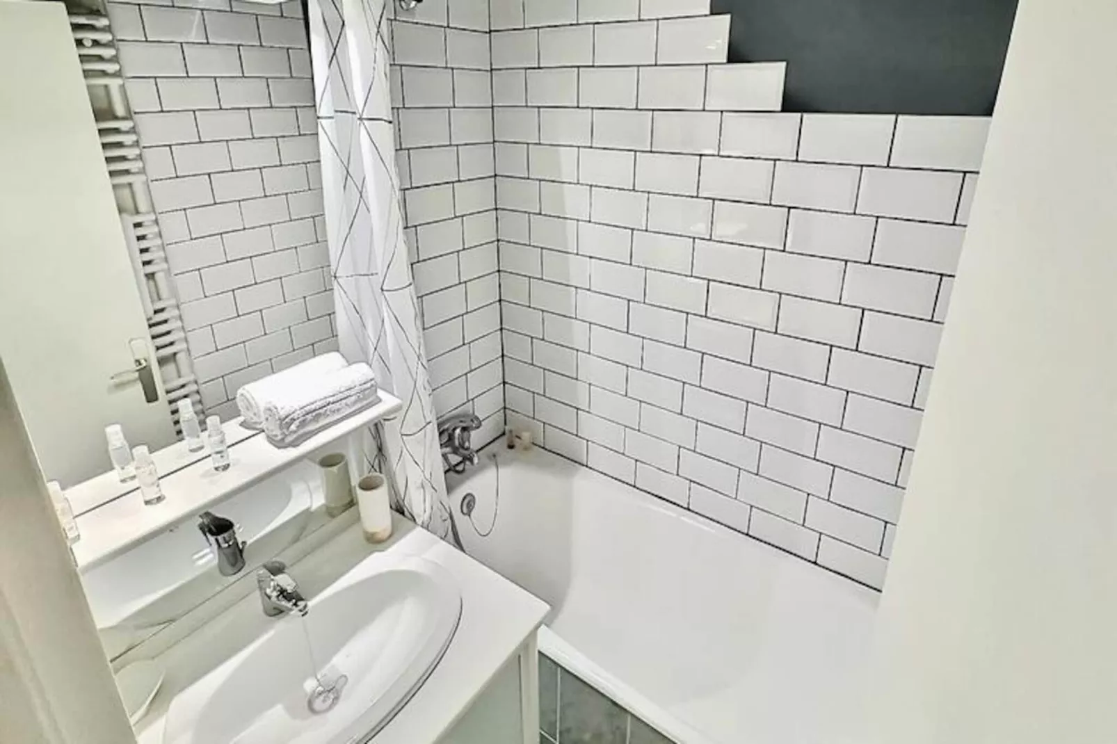 Résidence Lot 300 A Et B-Non tagué