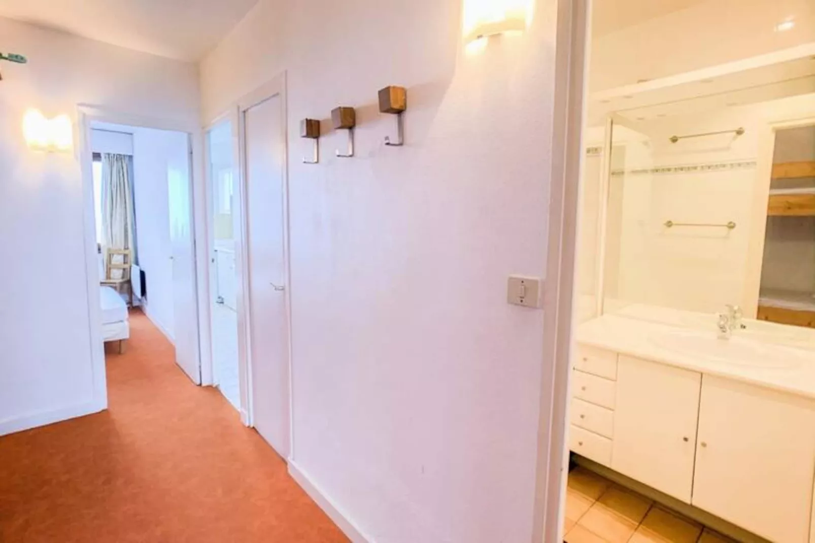 Résidence Bec Rouge-Untagged