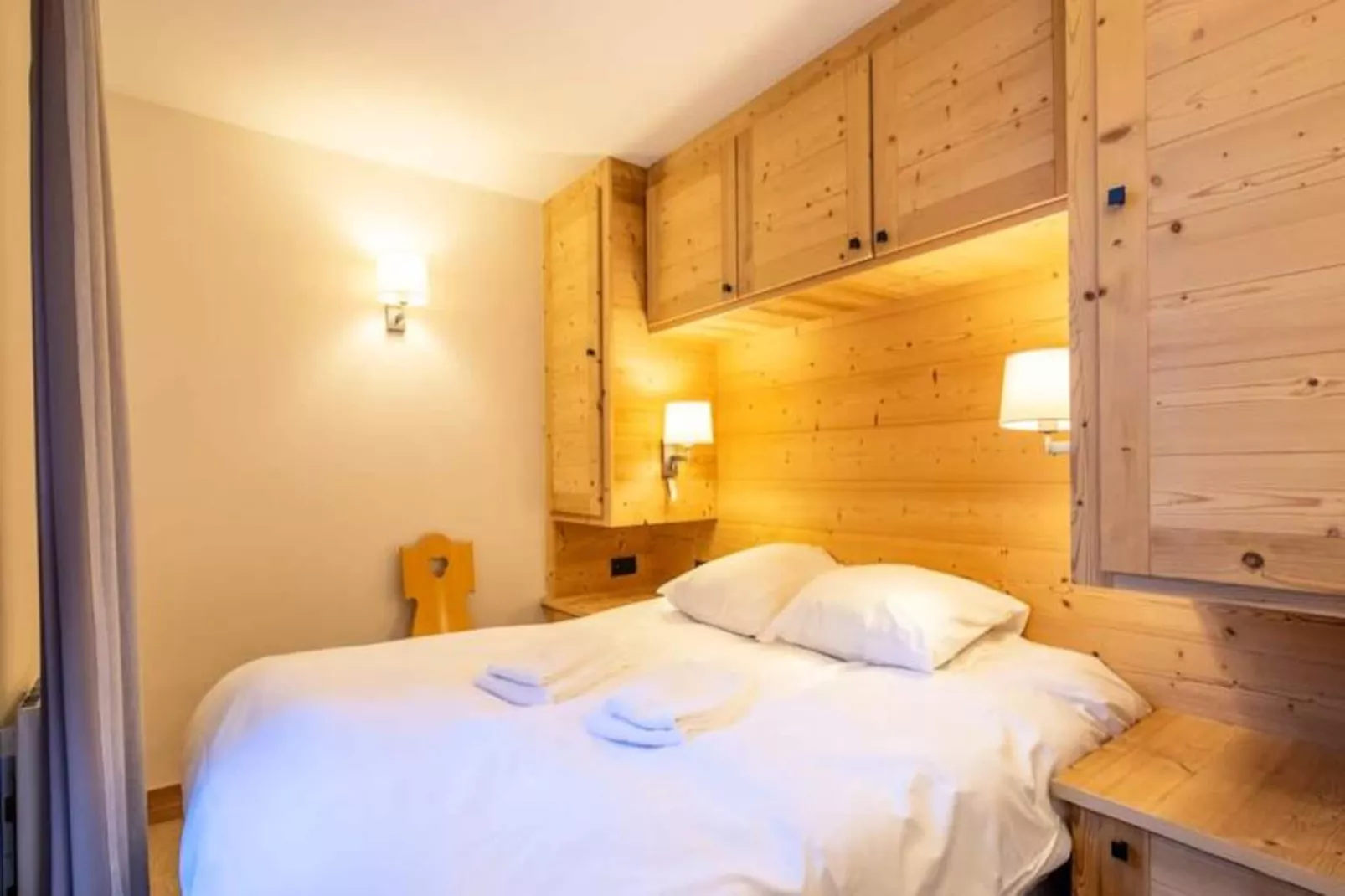 Cyb&egrave;le 2 - Untagged