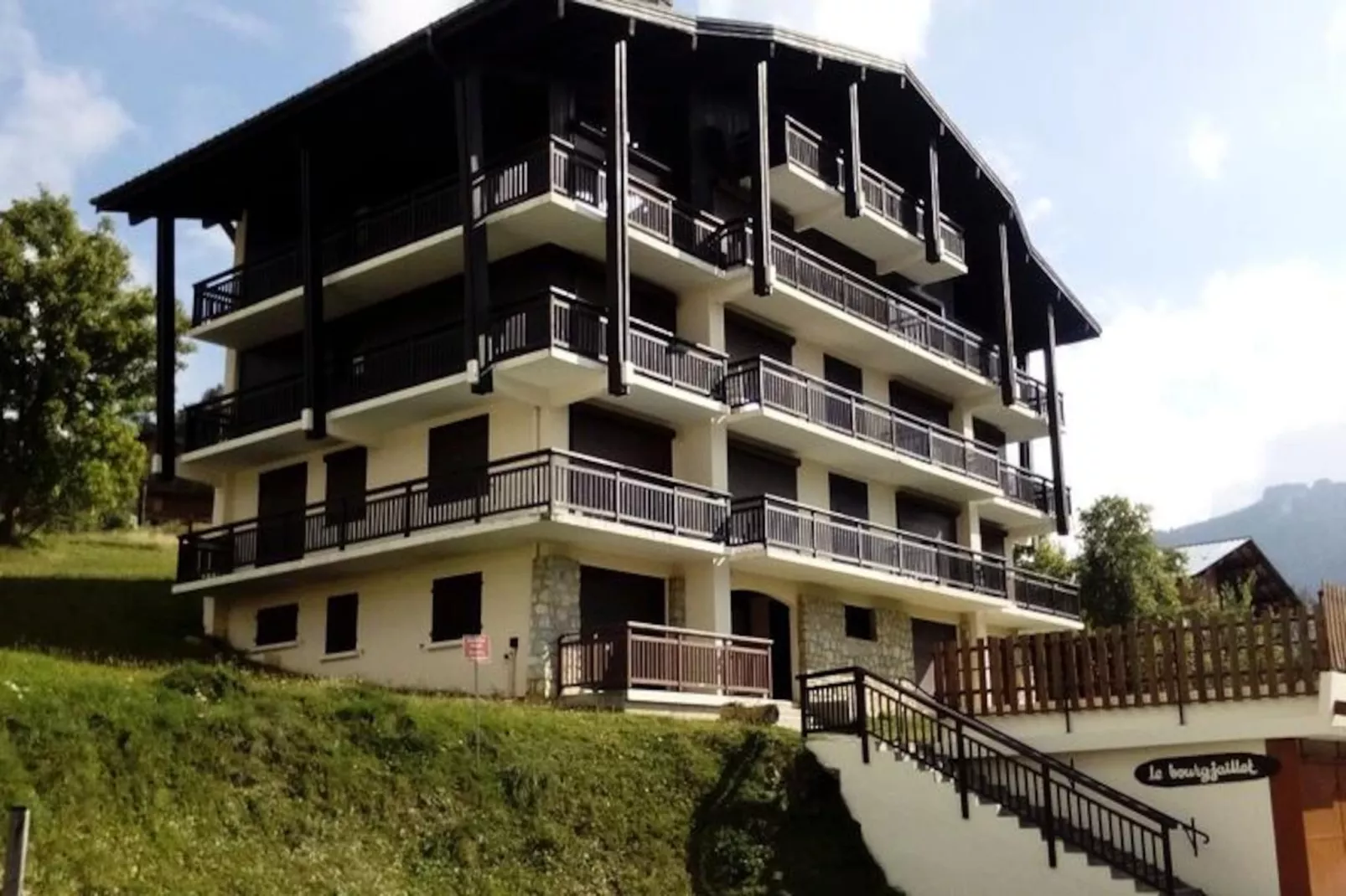 Résidence Le Bourgjaillet-Untagged