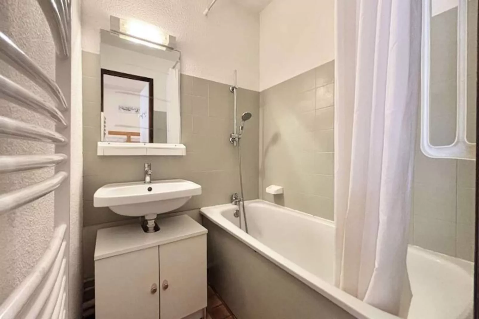 Résidence Les Adrelles-Non tagué