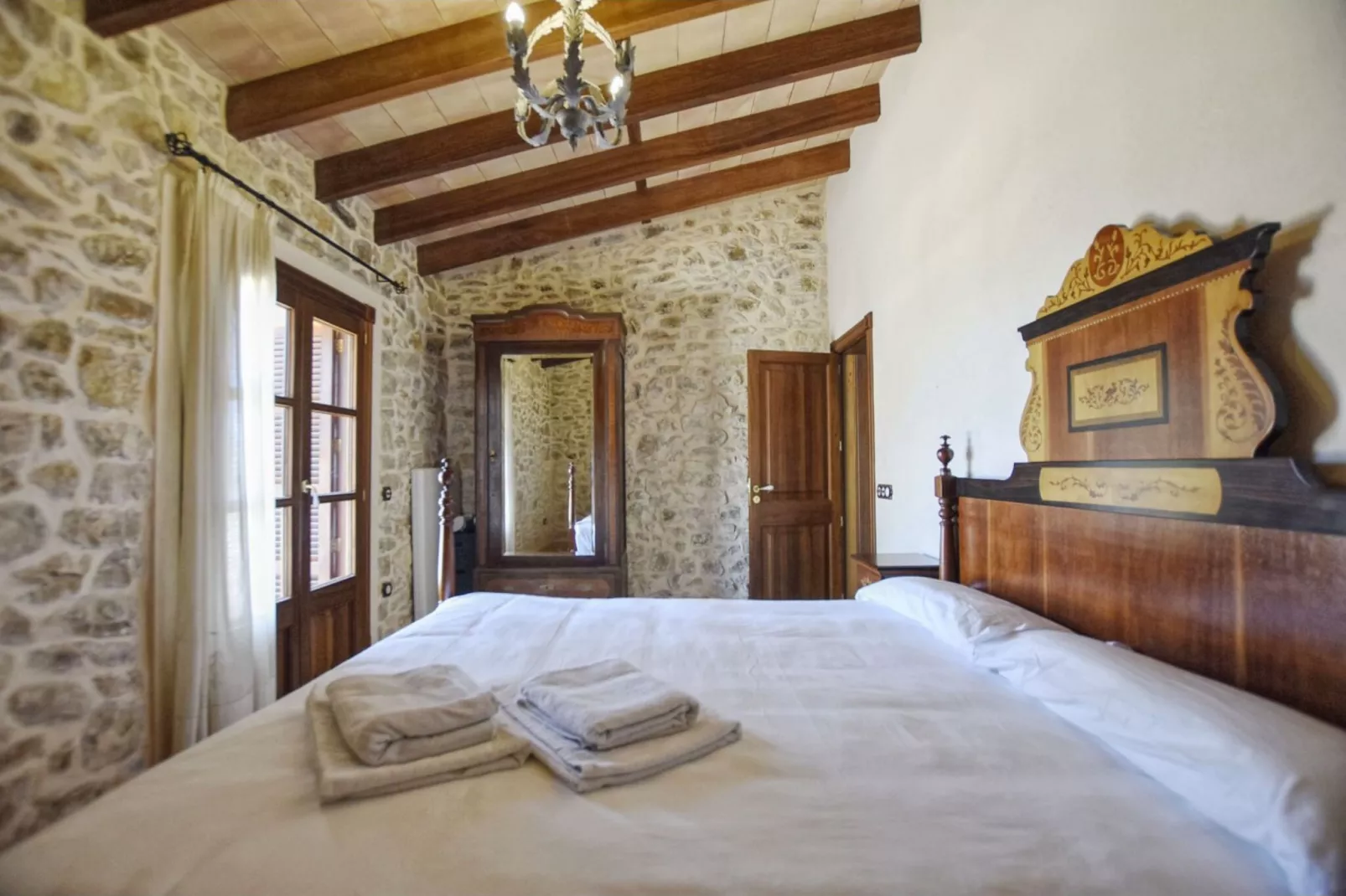 Petit-Bedroom