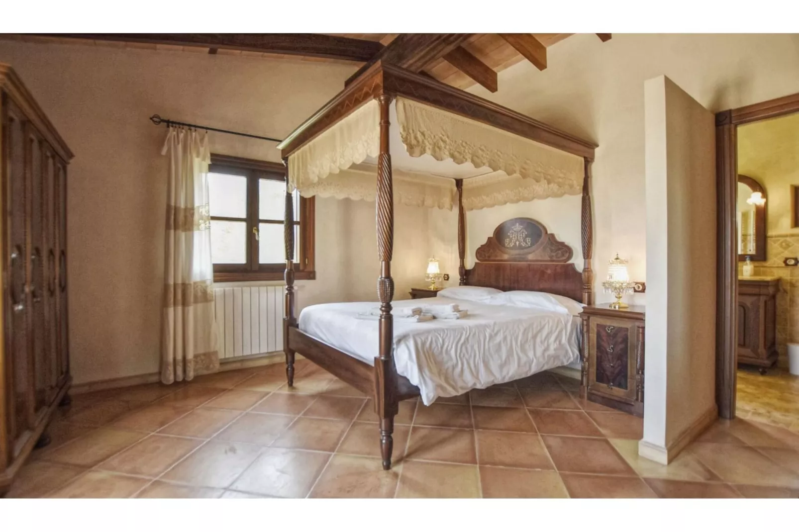 Petit-Bedroom