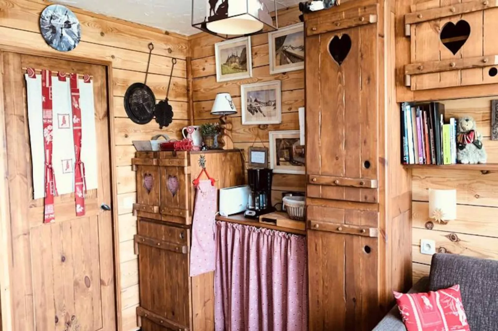 Résidence Les Charmettes-Untagged