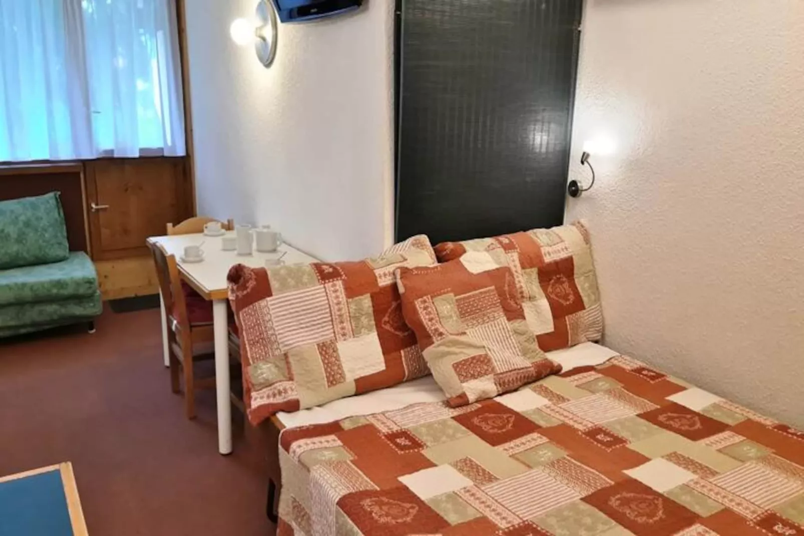 Résidence Belles Challes-Untagged