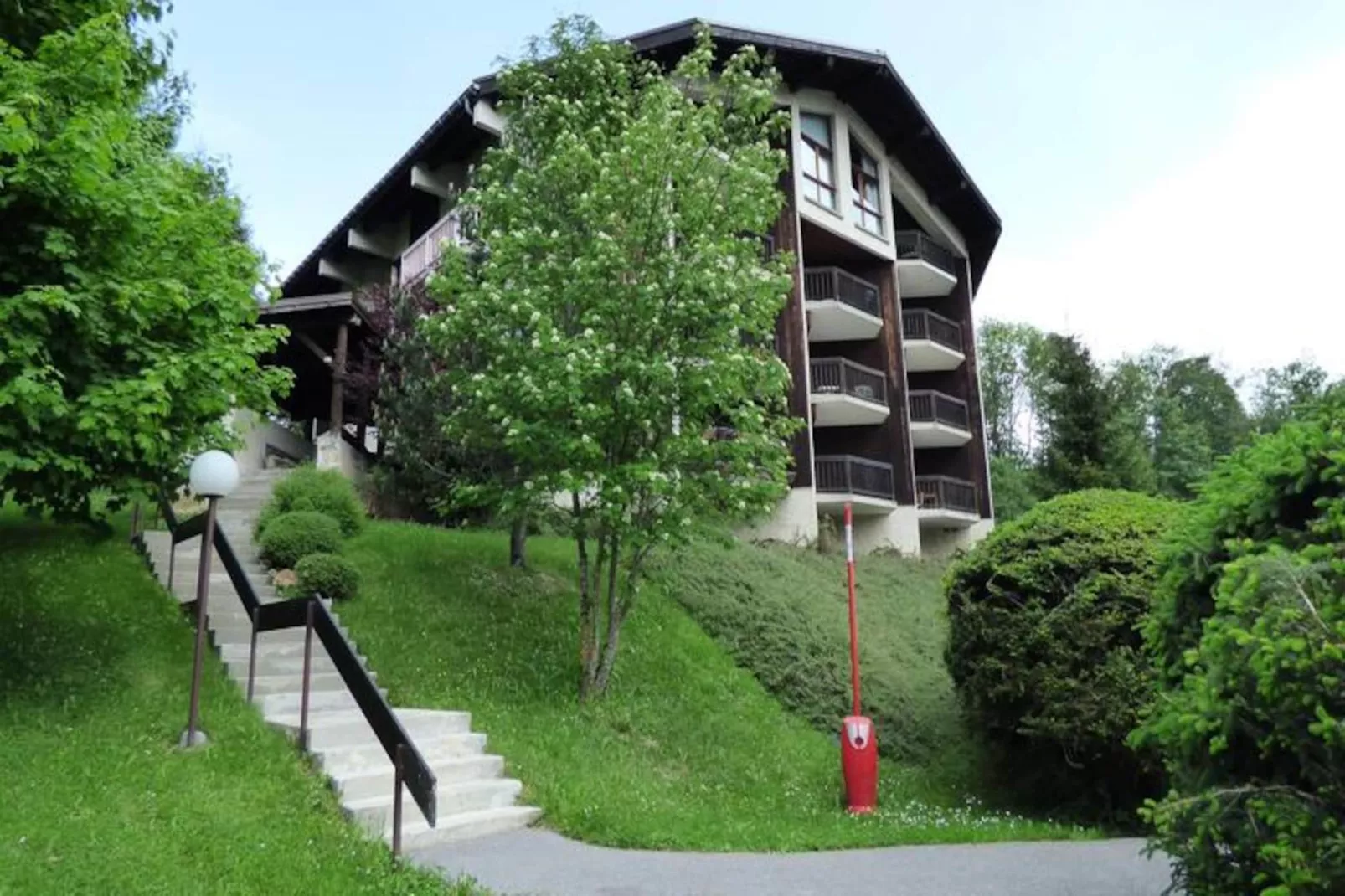 Résidence Riante Colline Du Bas - Armoise-Non tagué