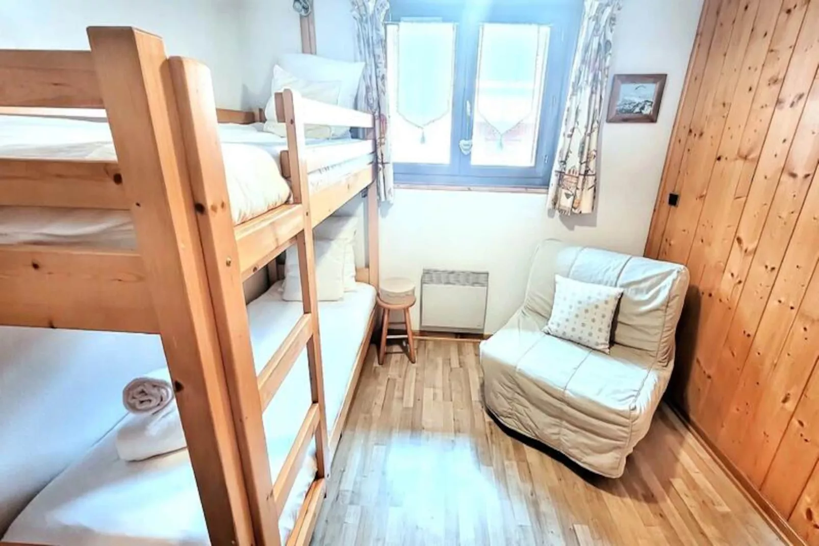 Résidence Week End-Untagged