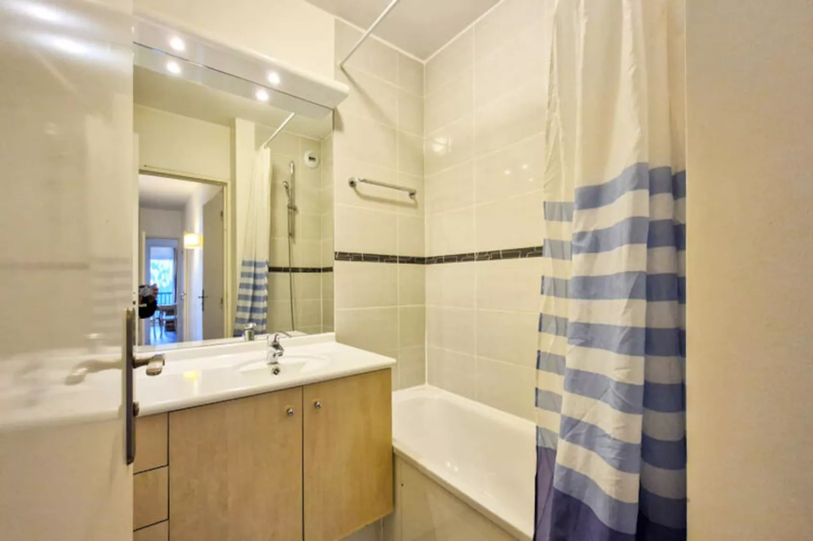 Résidence Les Pleiades-Non tagué