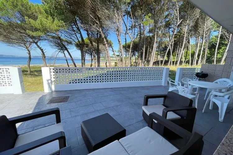 Playa Montalvo - Bajo 6-Balcon-terrasse