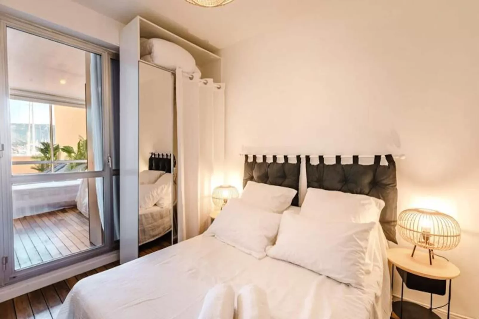 Résidence Superbe Appartement Sur Le Port De La Favi&egrave;re-Untagged