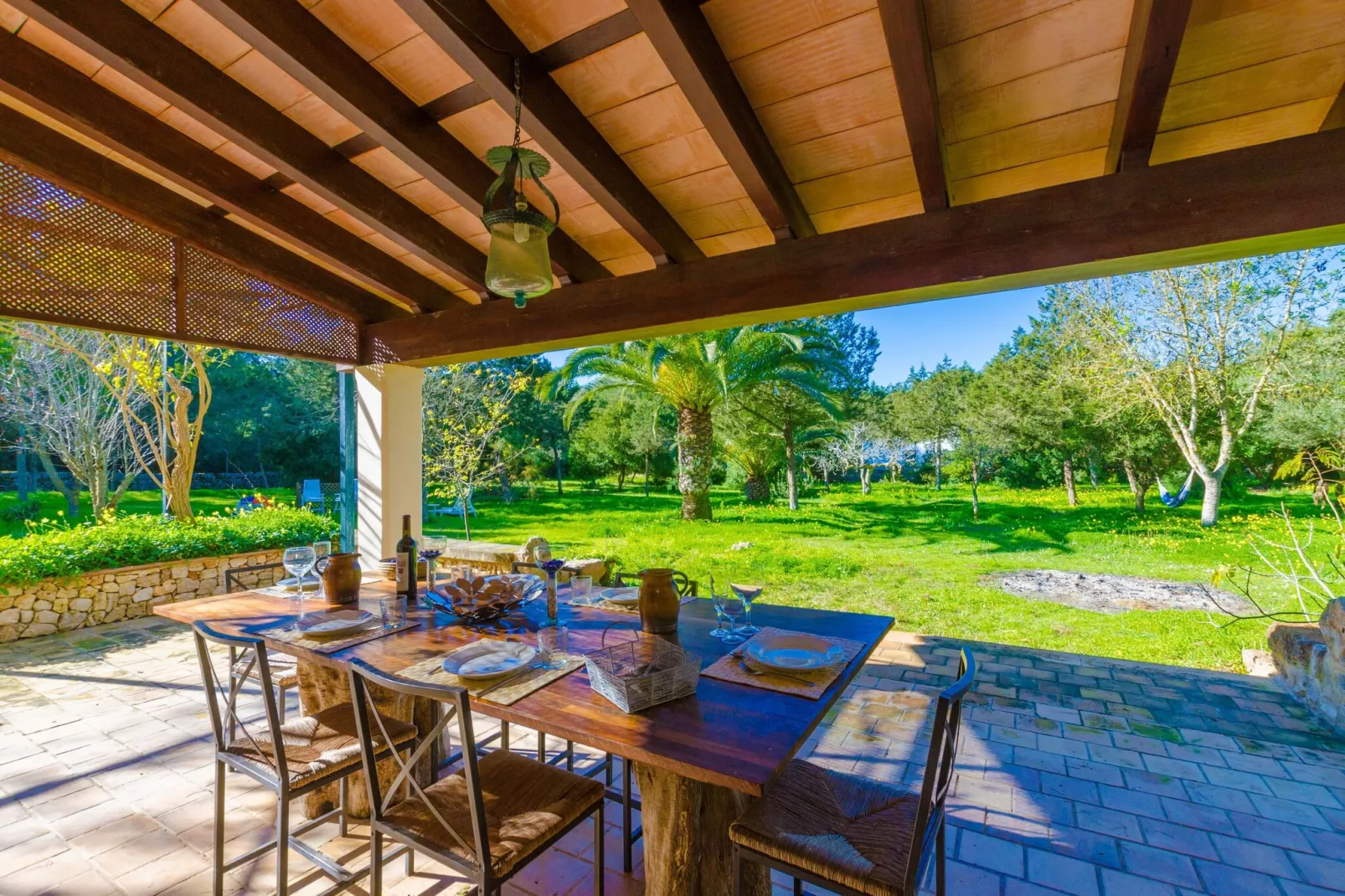 Can Capulla 6-Exterior summer