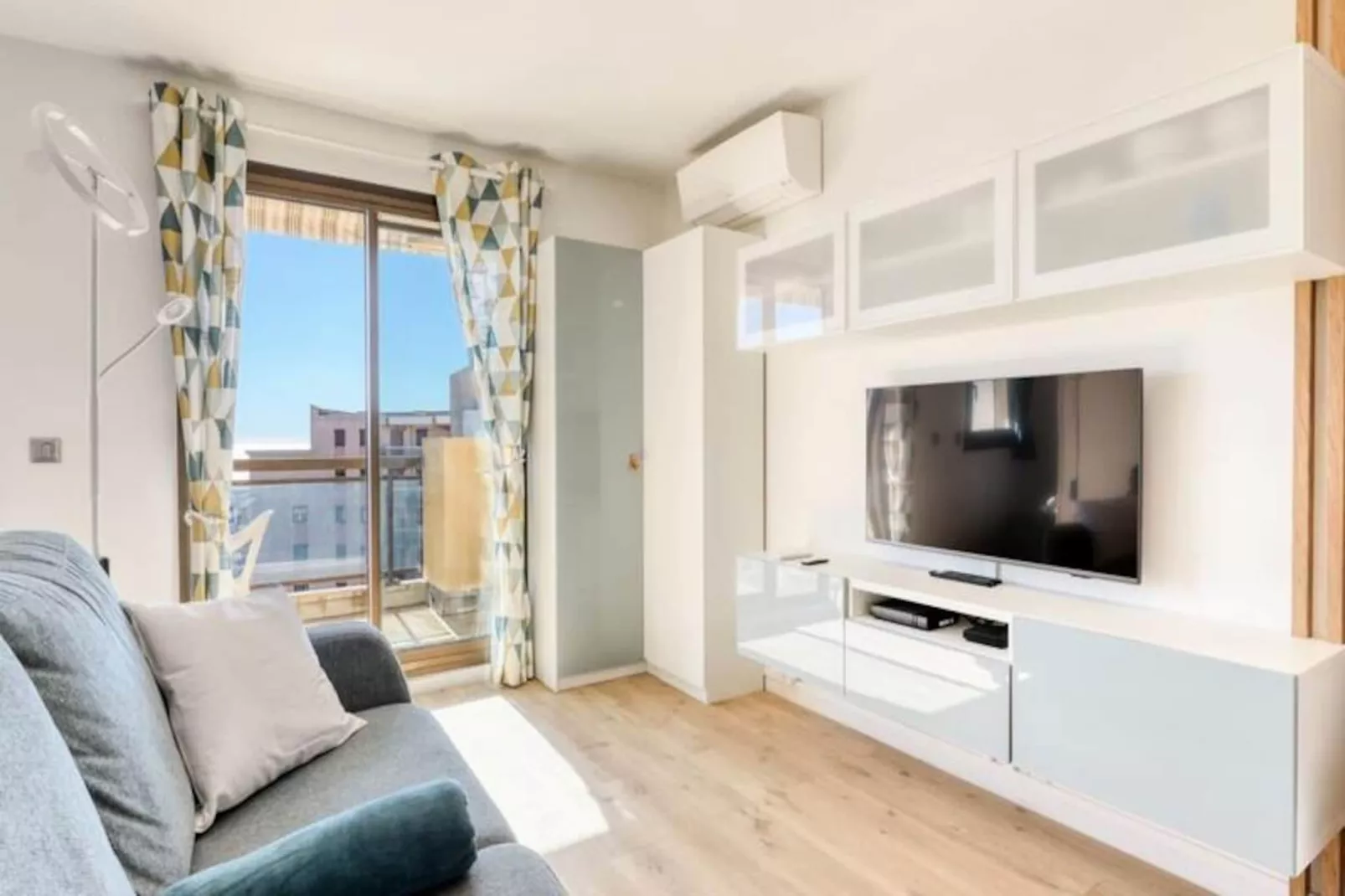 Résidence T2 à 200m De La Plage Du Lavandou (classé 3***)-Untagged