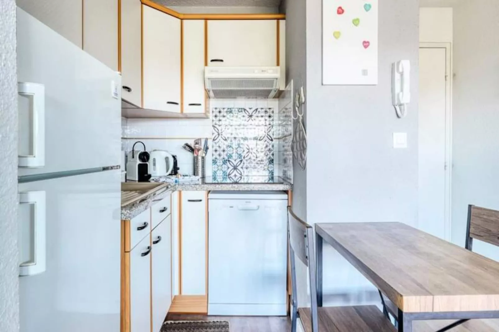 Résidence T2 &agrave; 600 M De La Plage ! Climatis&eacute;-Non tagué