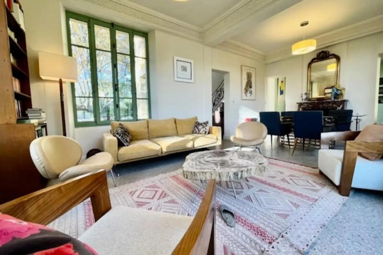 Magnifique Maison Bourgeoise R&eacute;nov&eacute;e Avec &eacute;l&eacute;gance Et Style Art D&eacute;co-Untagged