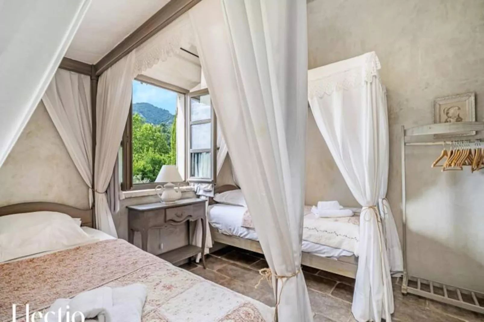 Loggia 7 Cypr&egrave;s | R&eacute;sidence Les Petitons-Nicht zugeordnet