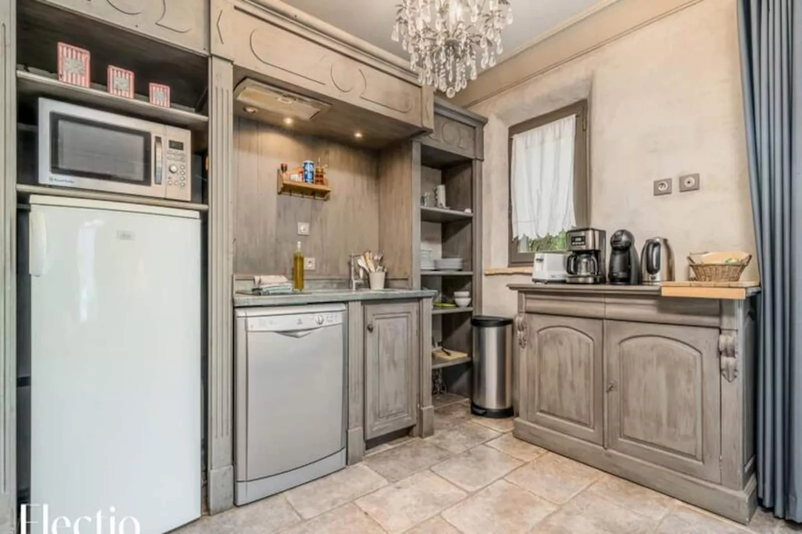 Loggia 1 Olivier | R&eacute;sidence Les Petitons-Untagged