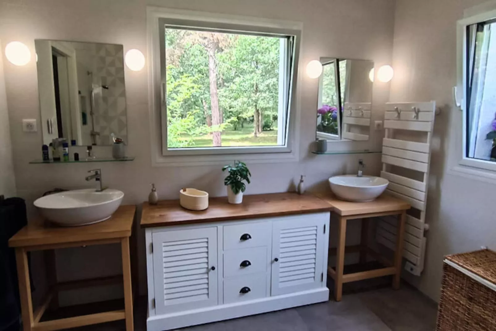 Maison à Rives de l'Yon-Untagged