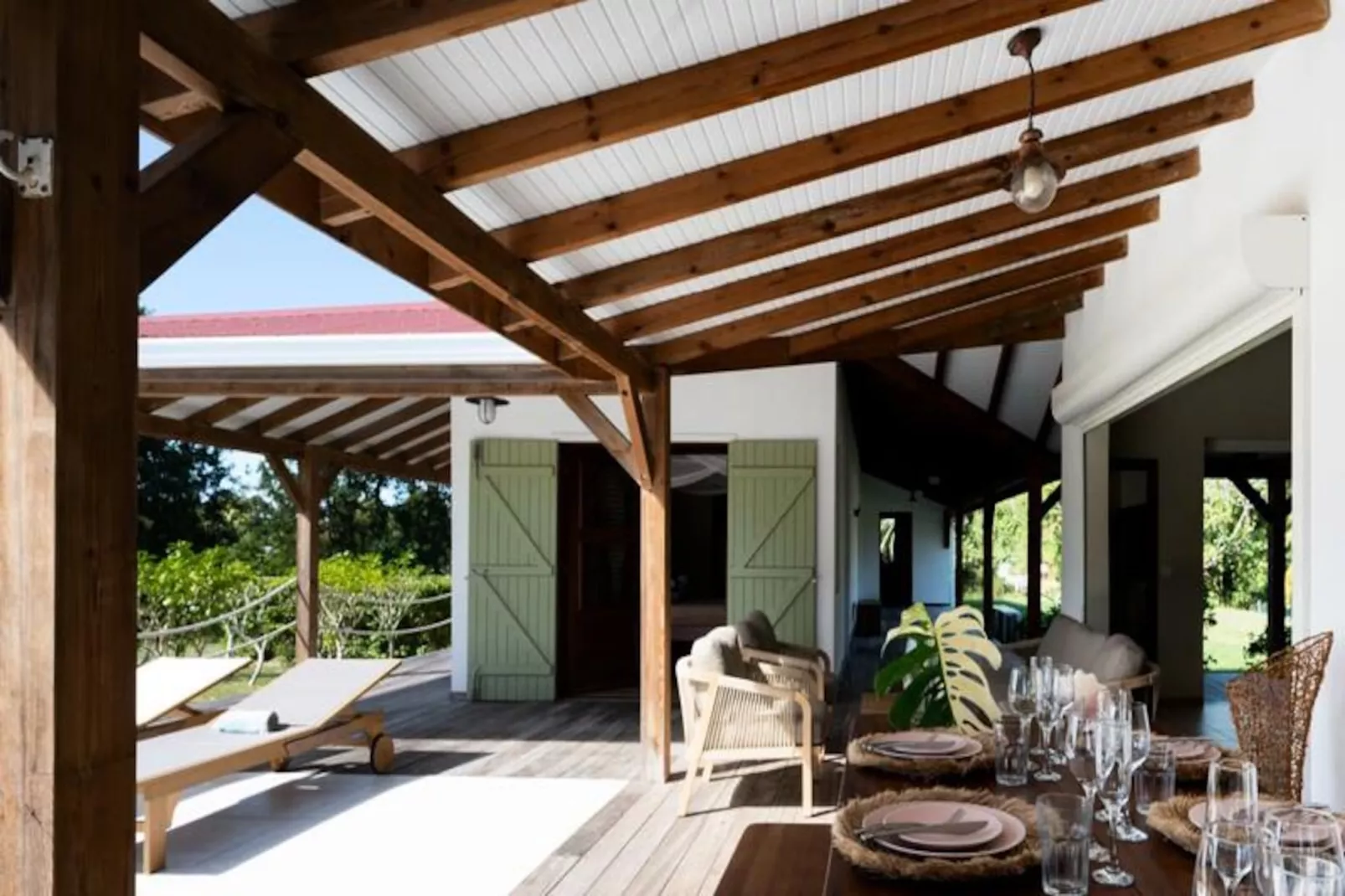 Villa Jacaranda - Untagged