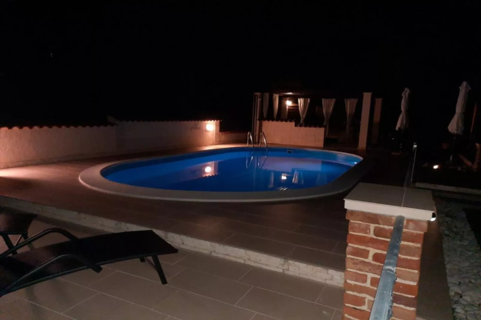 Apartments Matušan Kampor Rab - One Bedroom Apartment With Terrace (A1)-Schwimmbad