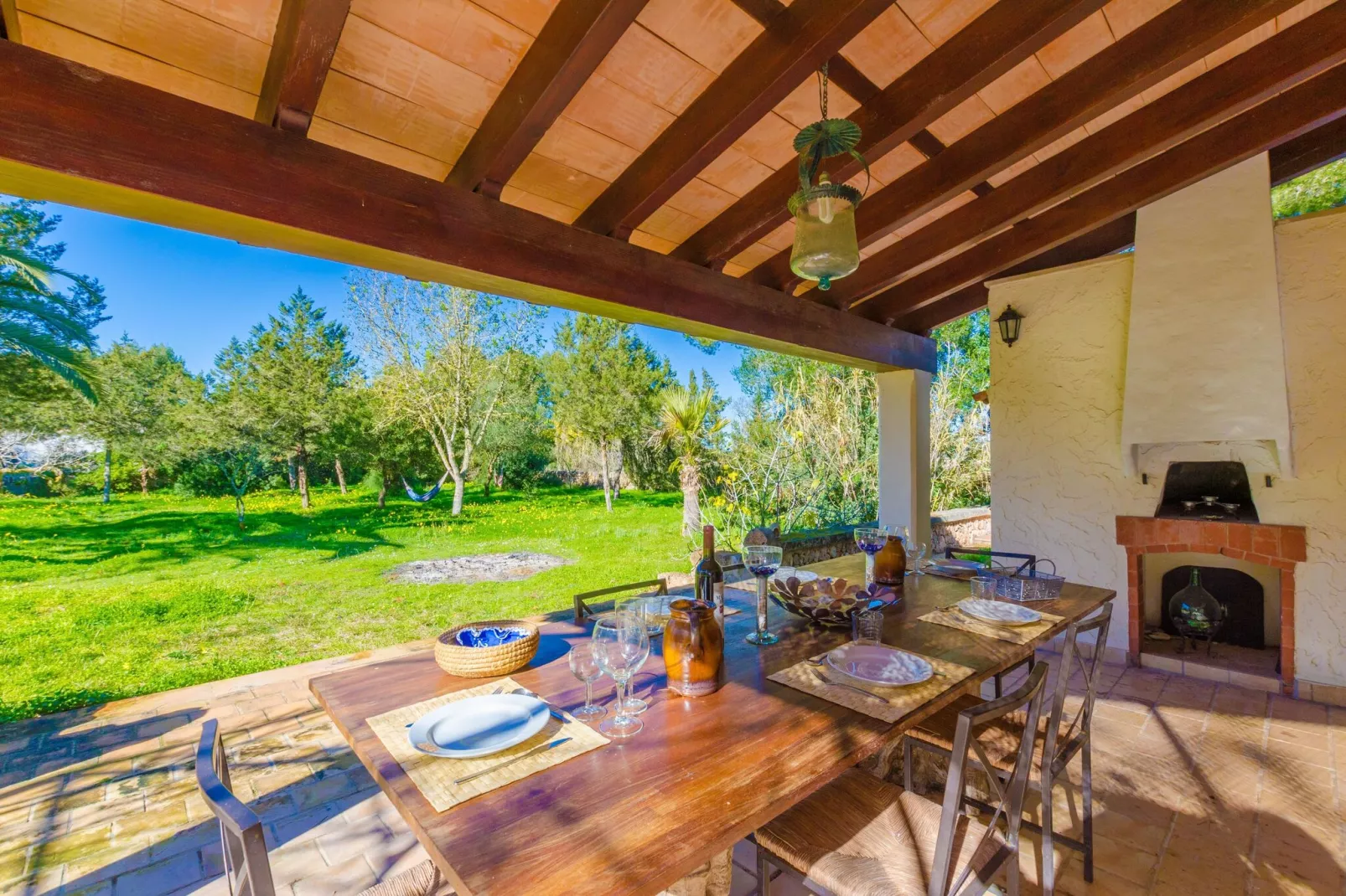 Can Capulla 6-Exterior summer