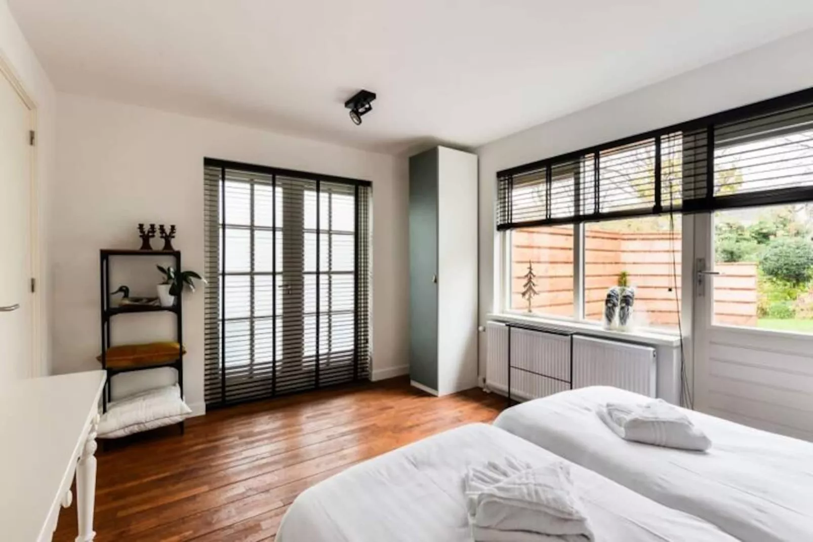 Luxury Garden View Apartment-Non tagué