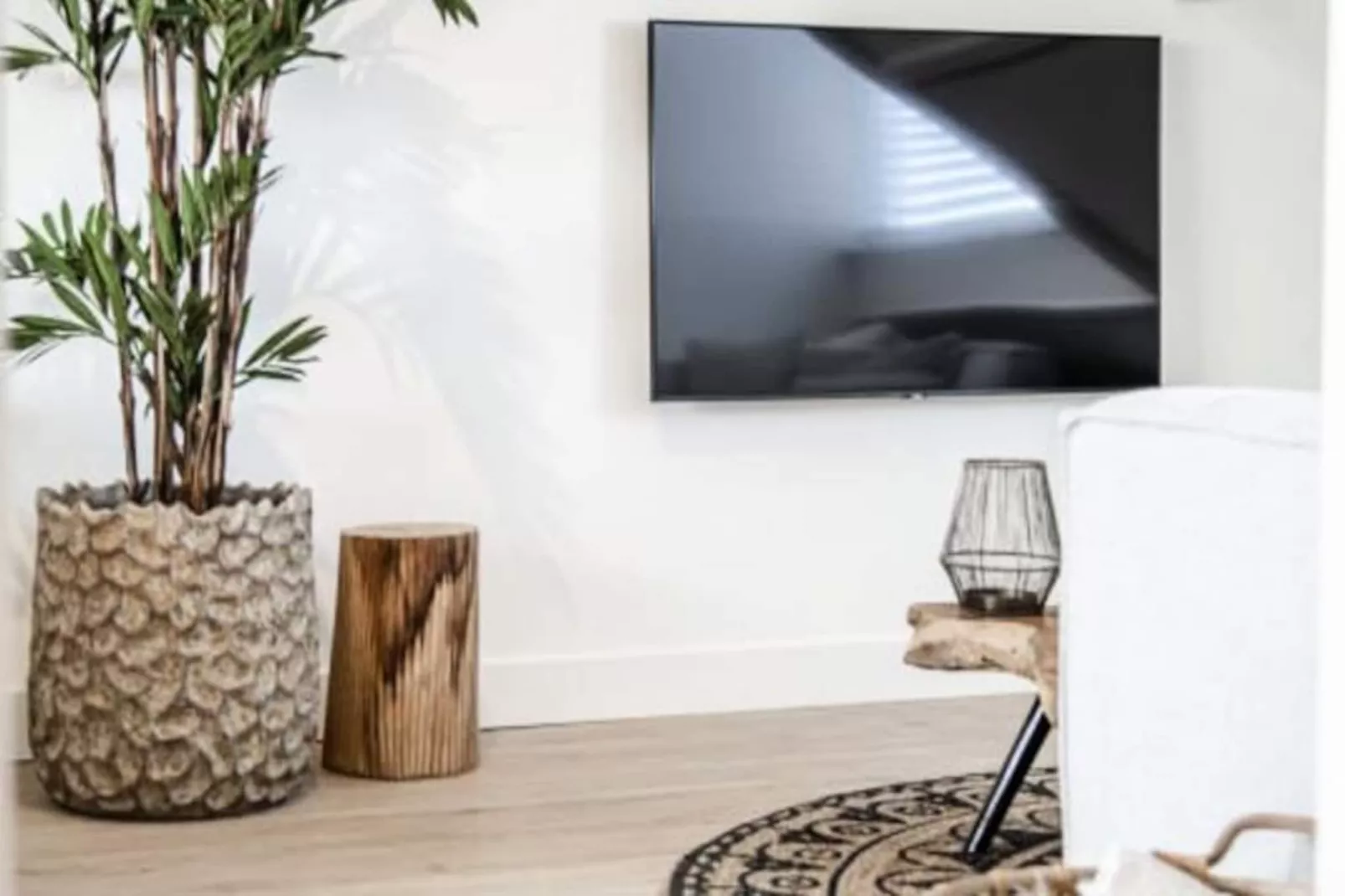 Yucca Beachhouse - Luxury Loft Apartment-Untagged