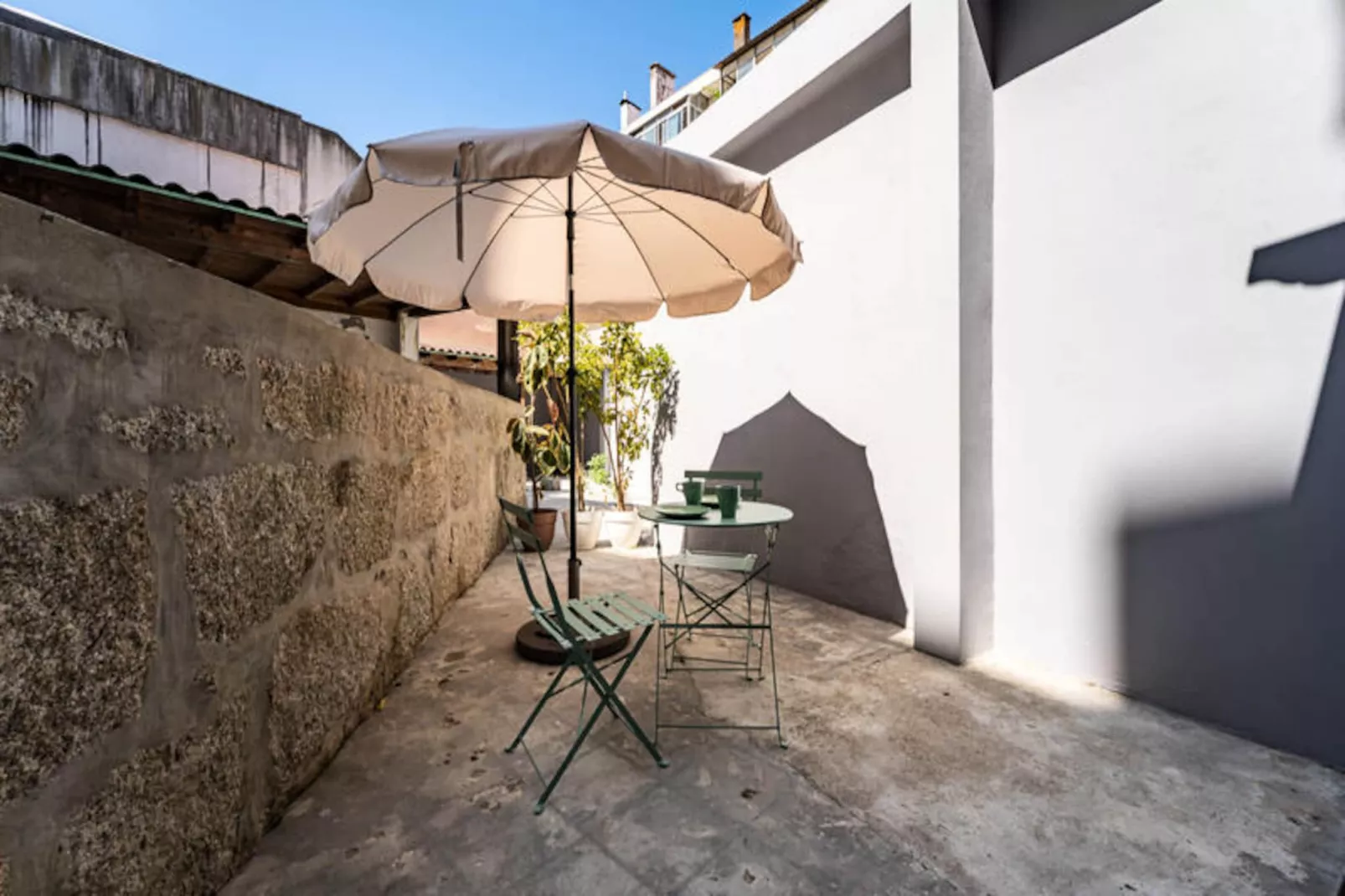 Studio à Porto-Non tagué