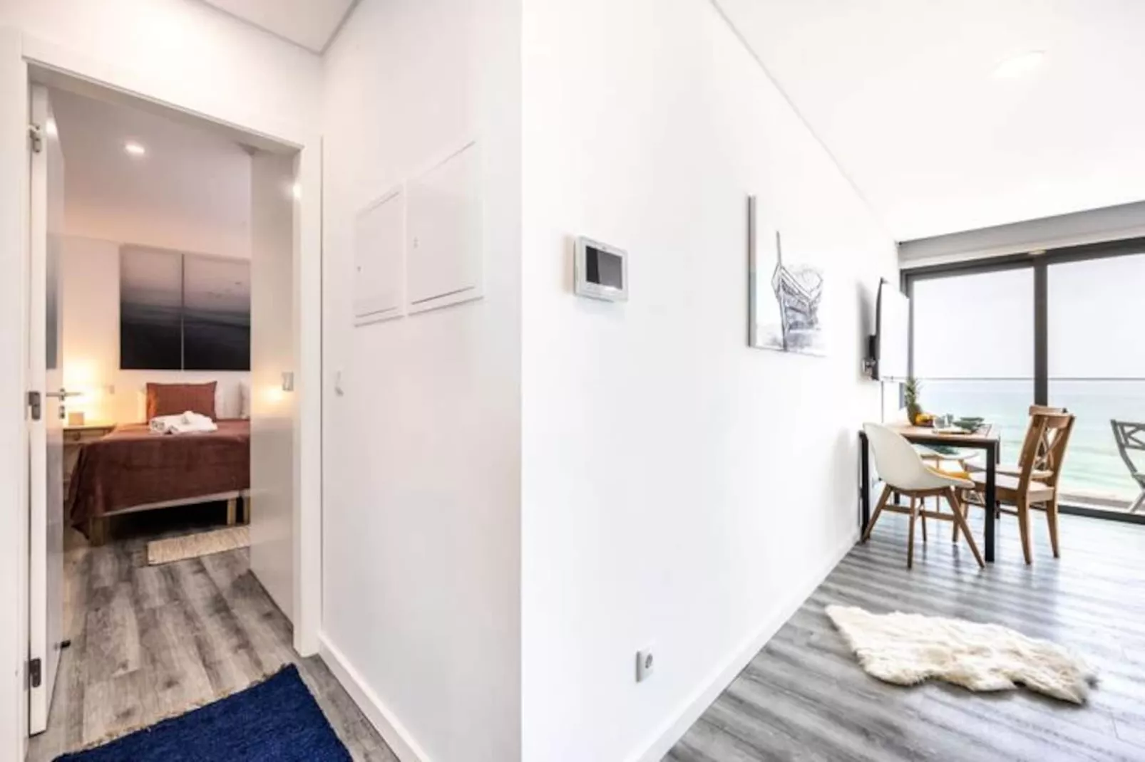 Frontline Seaview Apartment-Non tagué