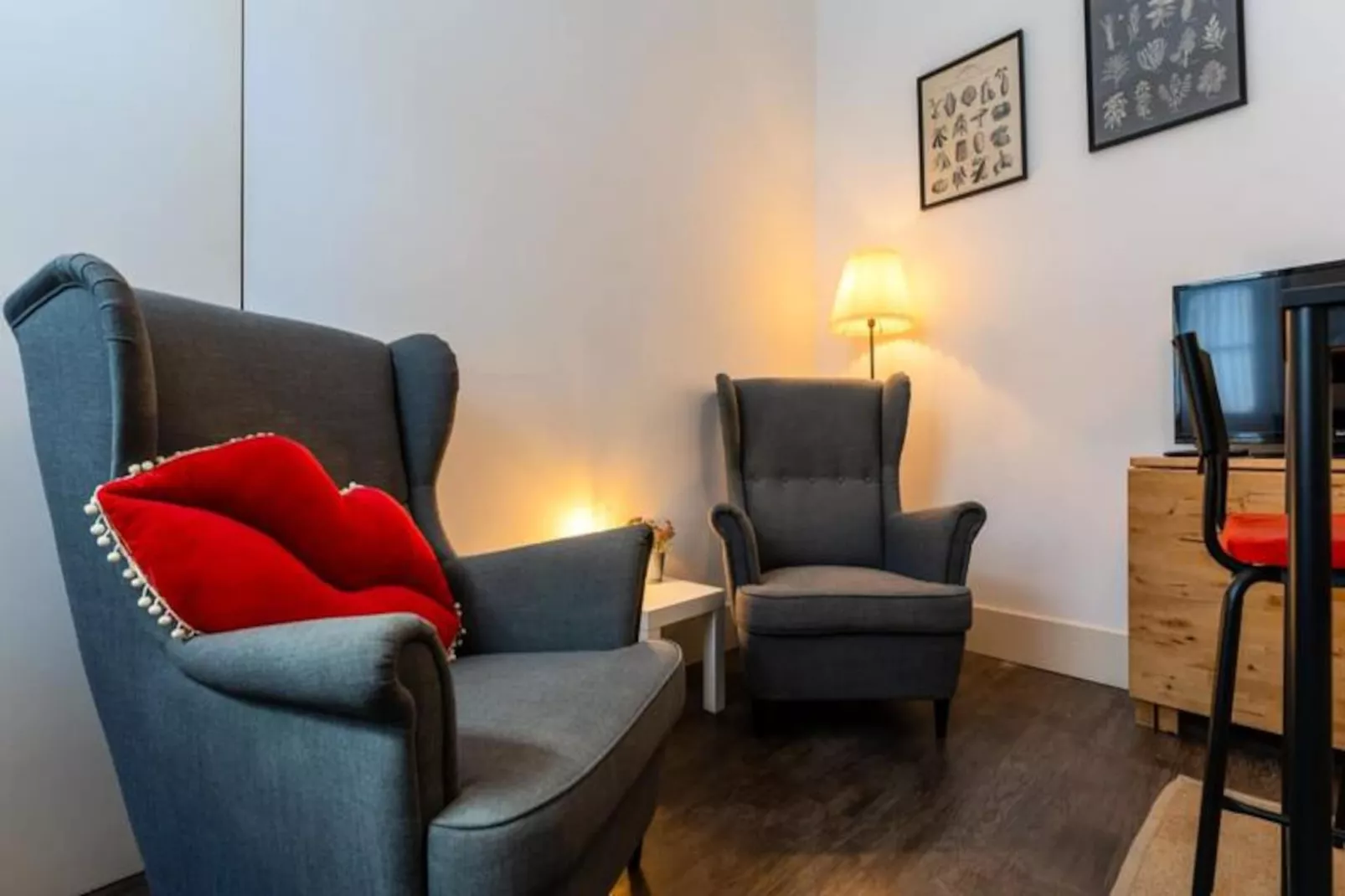 Dourada Townhouse - Olh&atilde;o-Non tagué