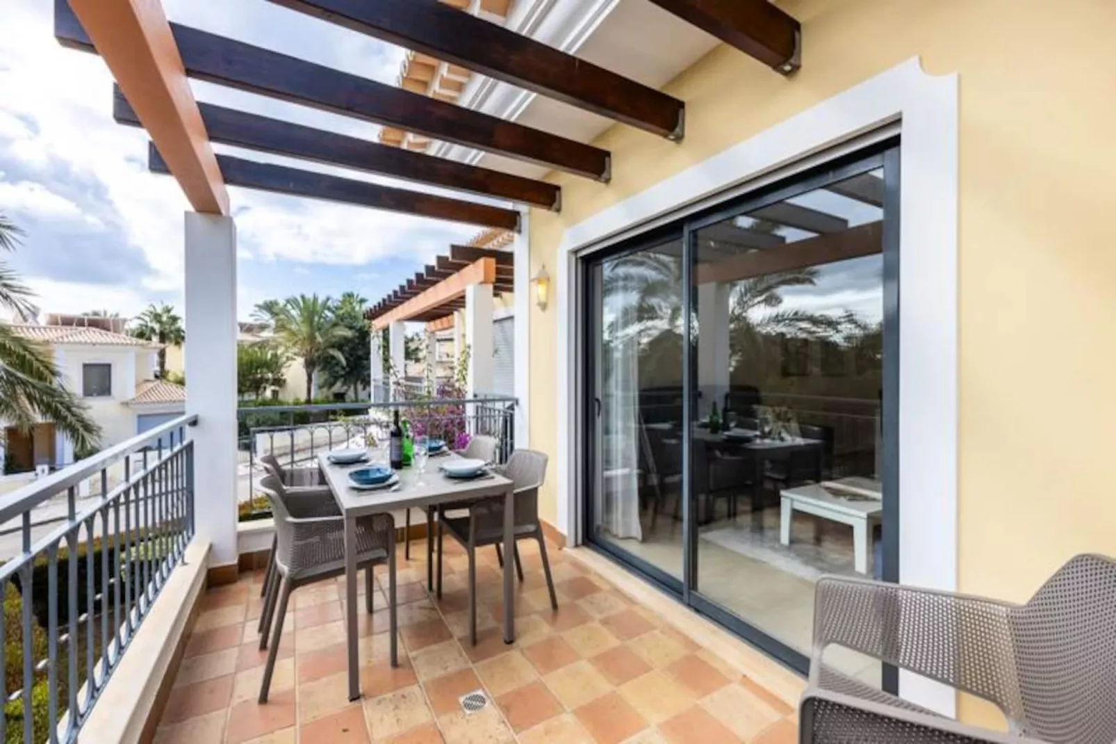 Apartment República-Untagged