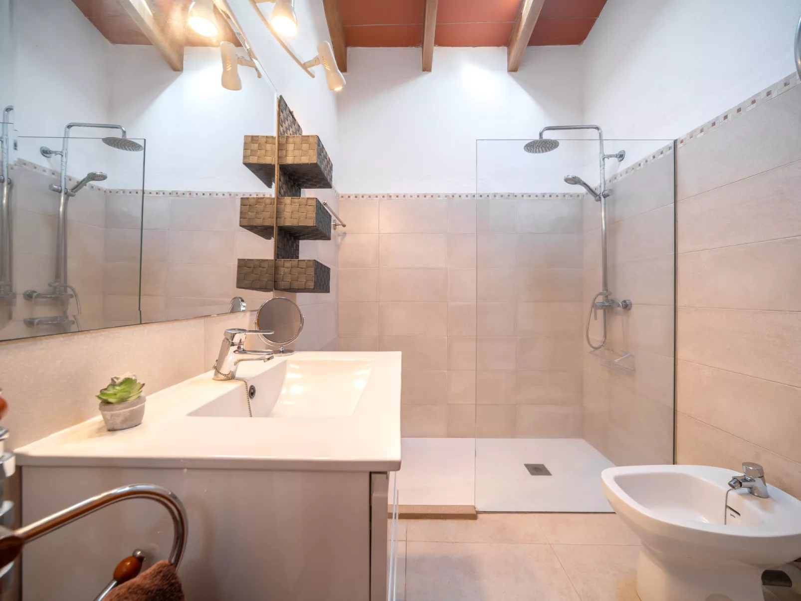 Ca Na Guerrera-Drinnen