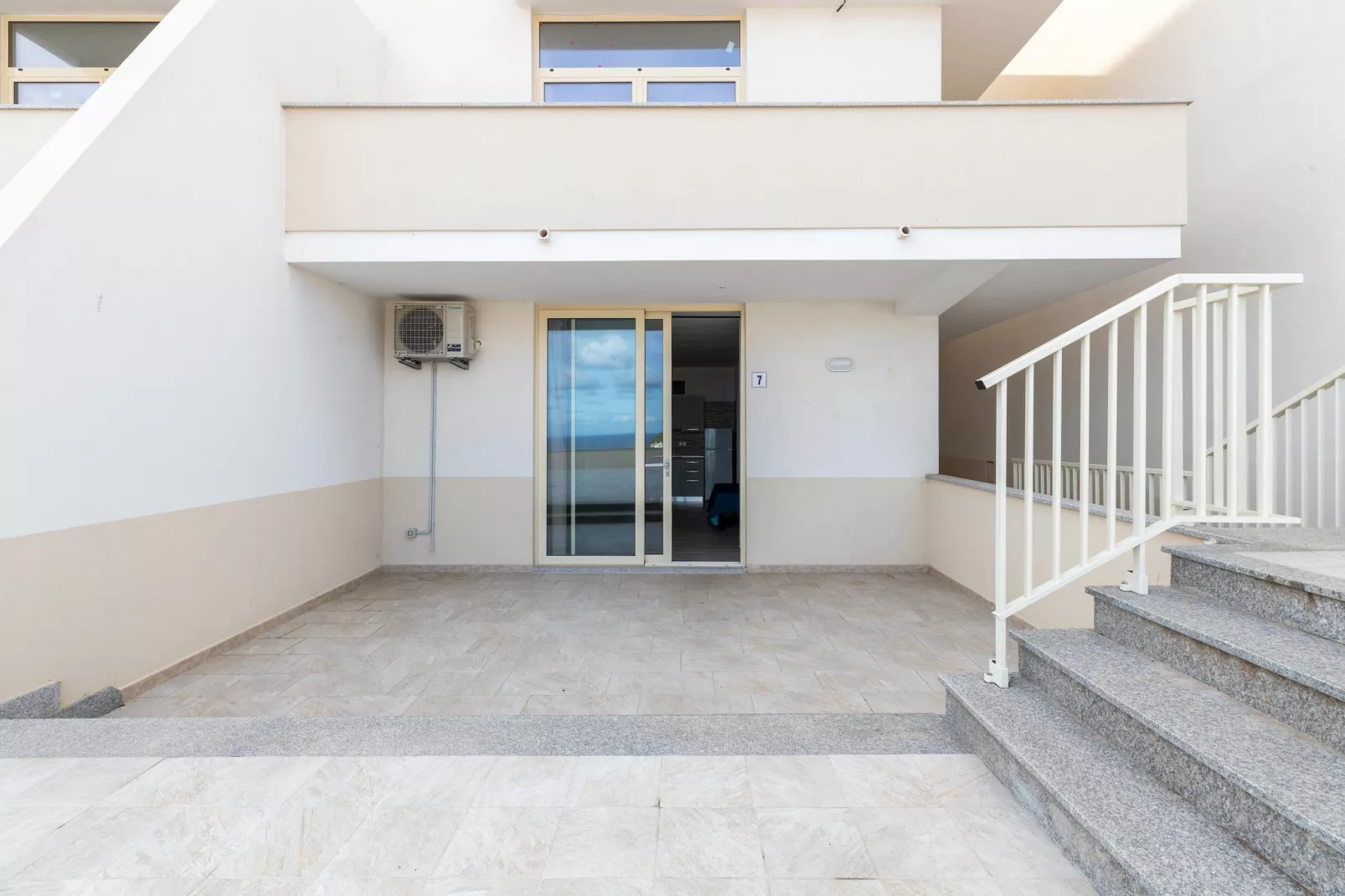 IL TRAMONTO MONO 2 - Exterior in summer