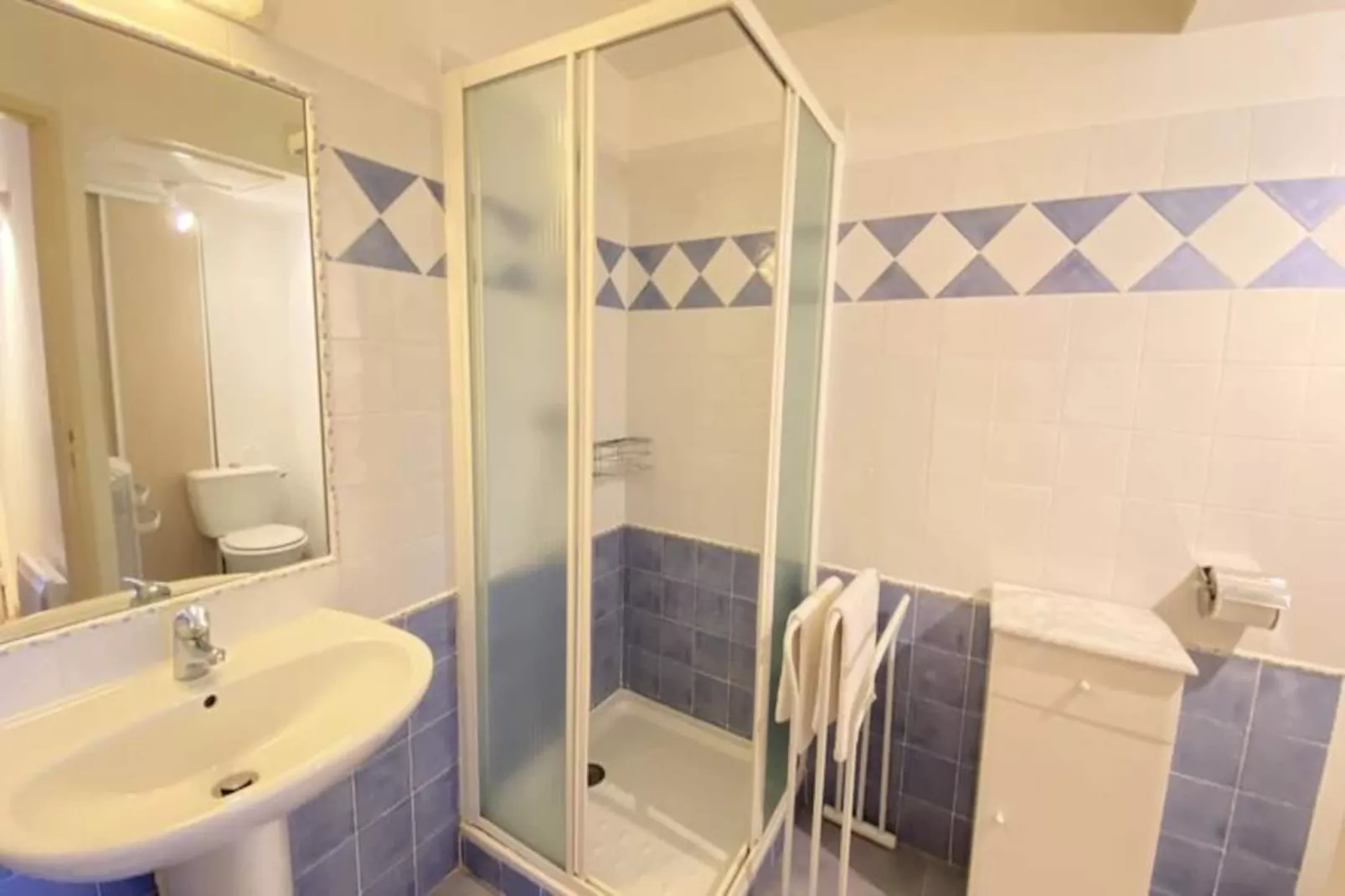 04b4 : Beau Studio Dans Un Mas Proven&ccedil;al - Piscine-Nicht zugeordnet