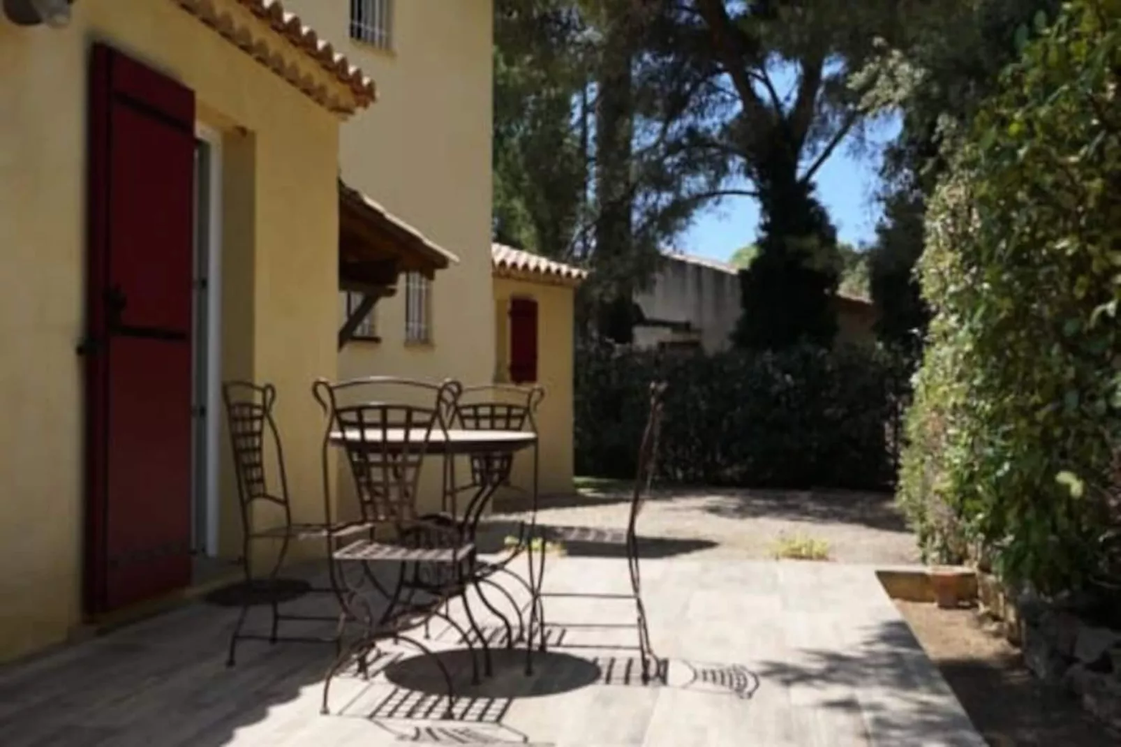 Nouveau "villa Nova"-Untagged