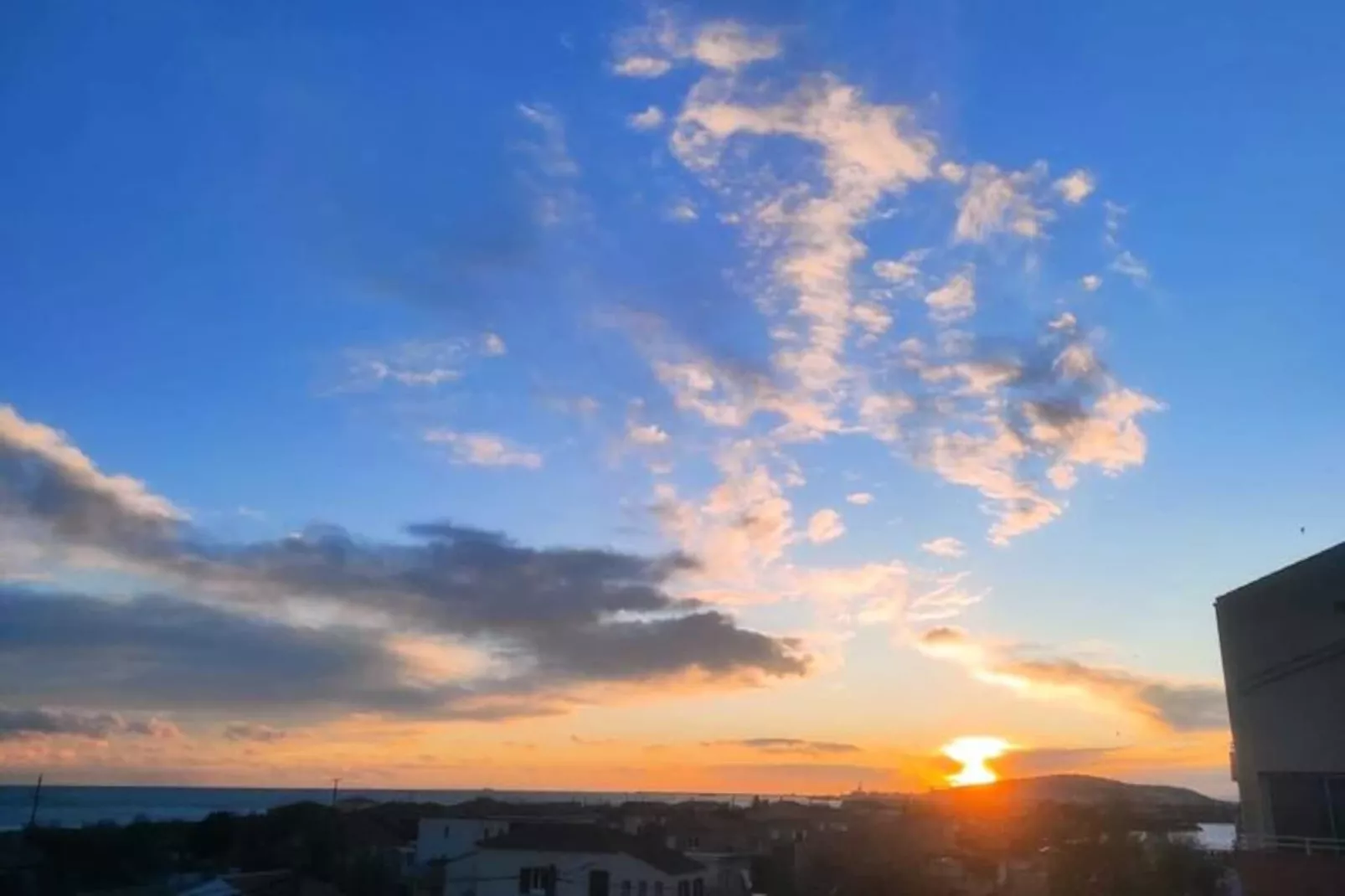 Terrasse Panoramique &agrave; 180&deg; Vue Mer Et &eacute;tang-Untagged