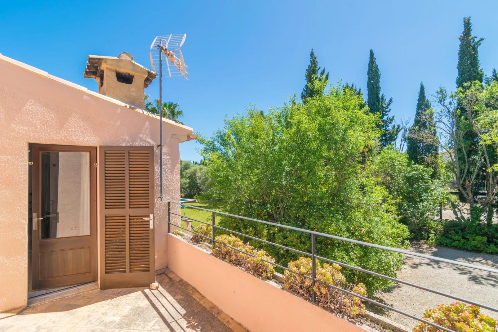 Can Ferrer-Exterior summer