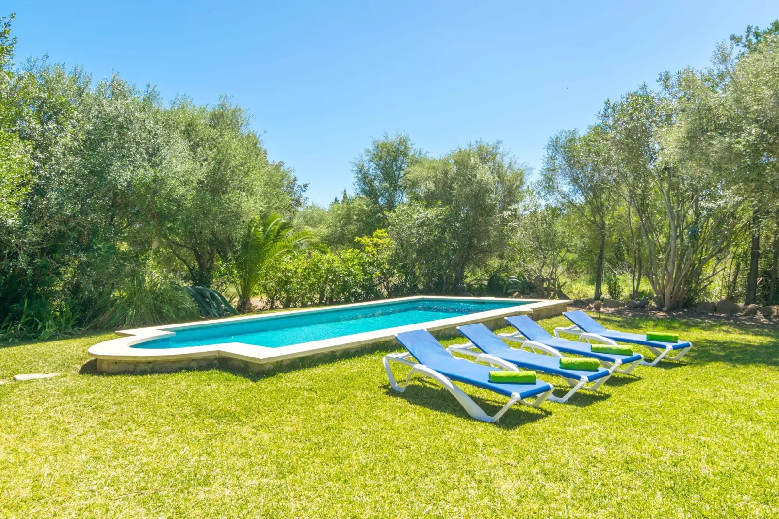 Can Ferrer-Exterior summer