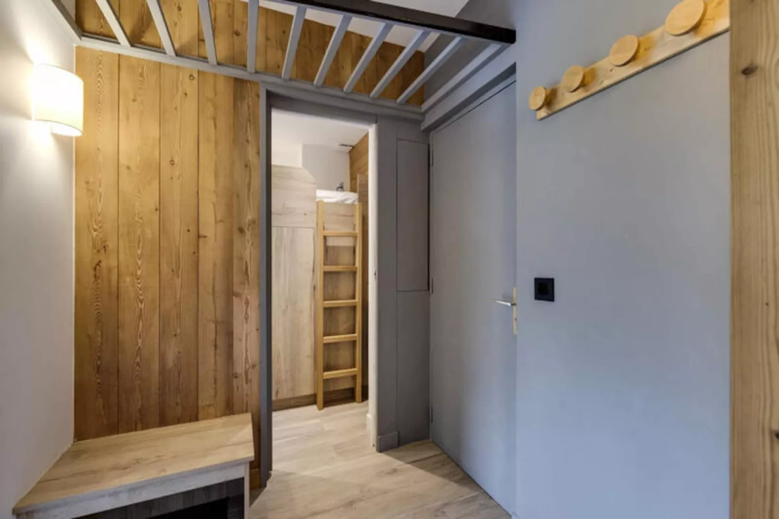 Résidence Bec Rouge-Untagged