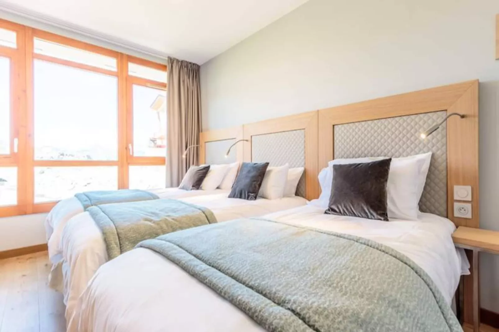 Résidence Les Monarques-Untagged