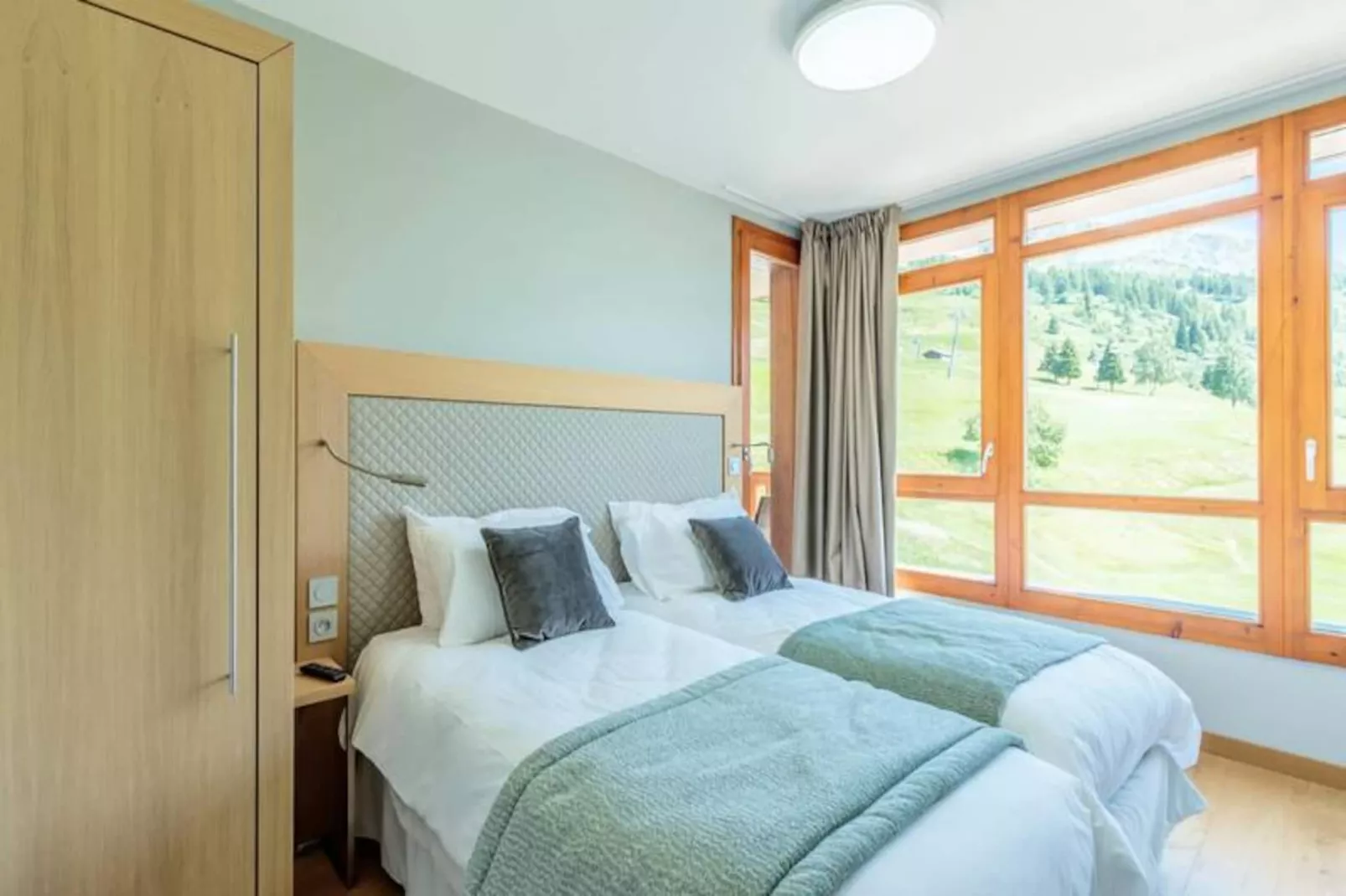 Résidence Les Monarques-Untagged