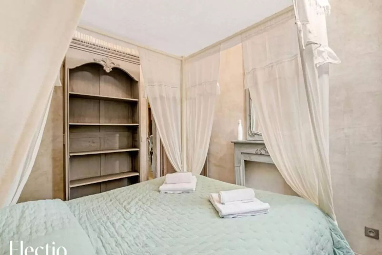 Loggia 5 Rosier | R&eacute;sidence Les Petitons-Untagged