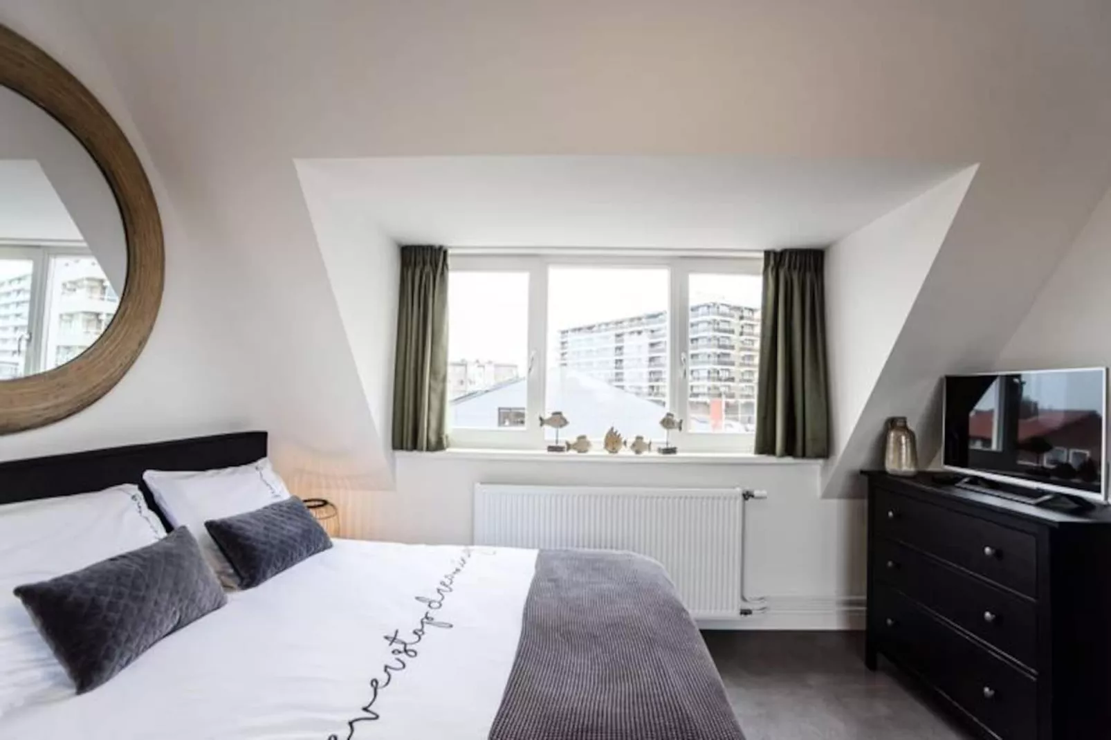 Seawave Studio 54-Untagged