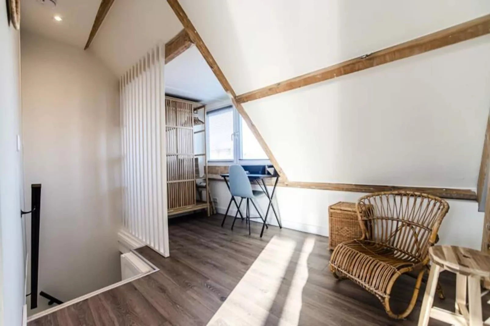 Spacious Luxury Loft-Untagged