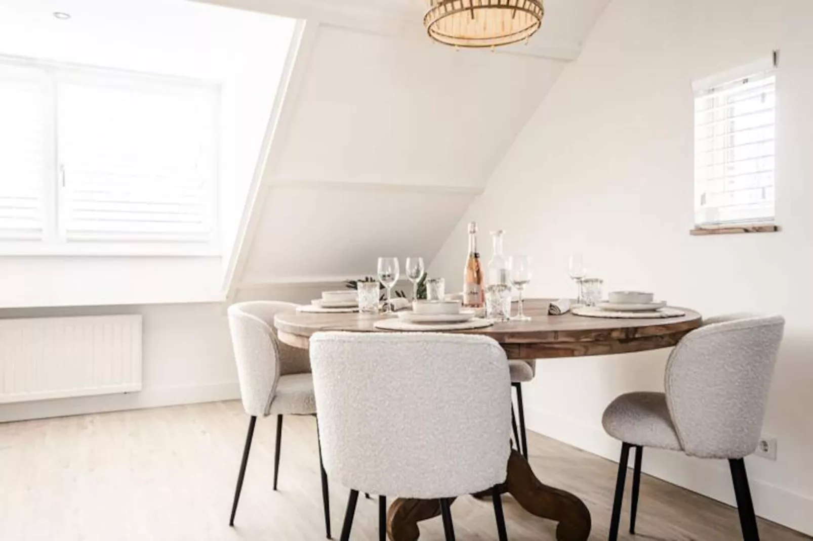 Yucca Beachhouse - Luxury Loft Apartment-Untagged