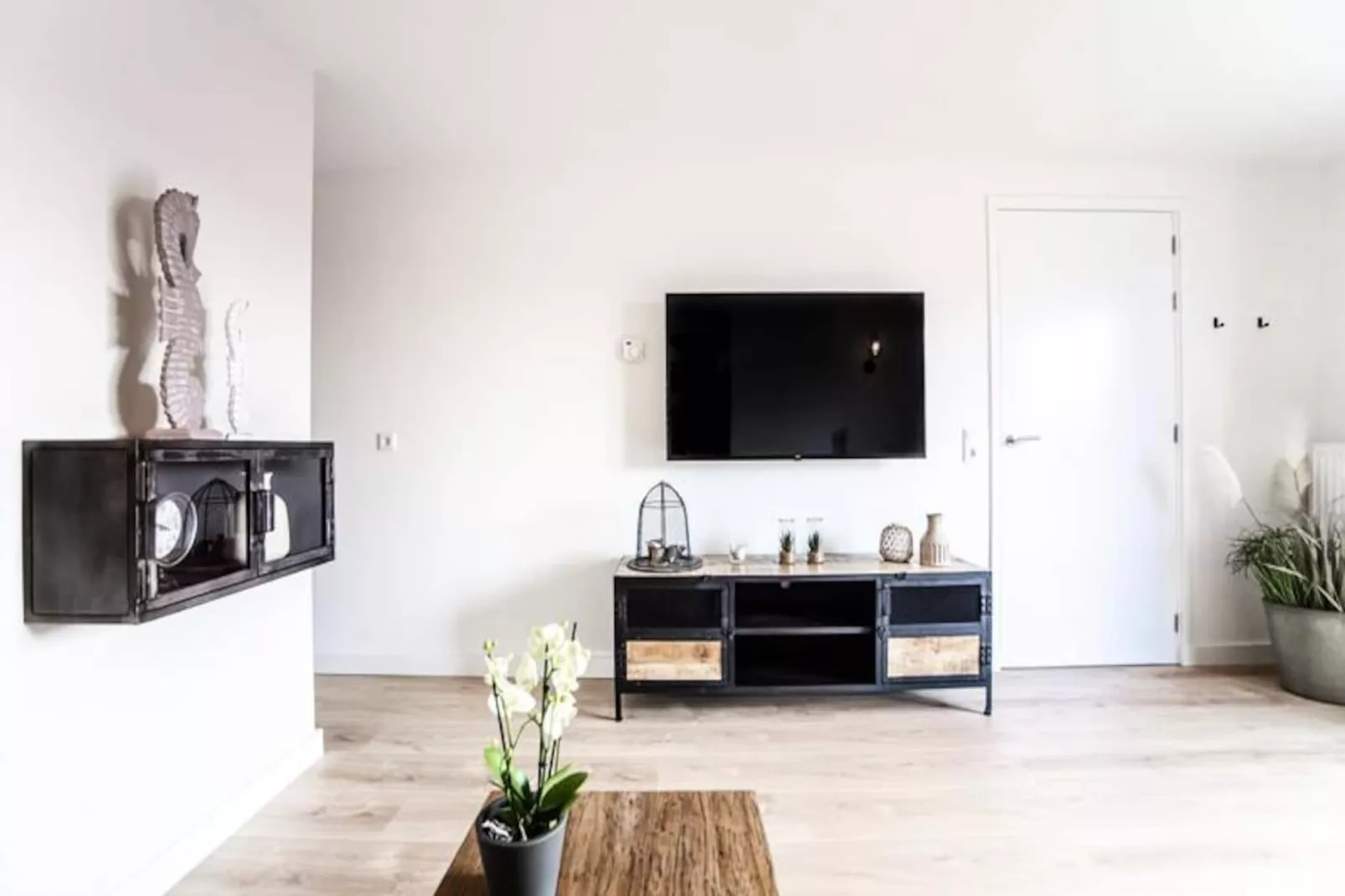 Seawave Apartment 54-Non tagué