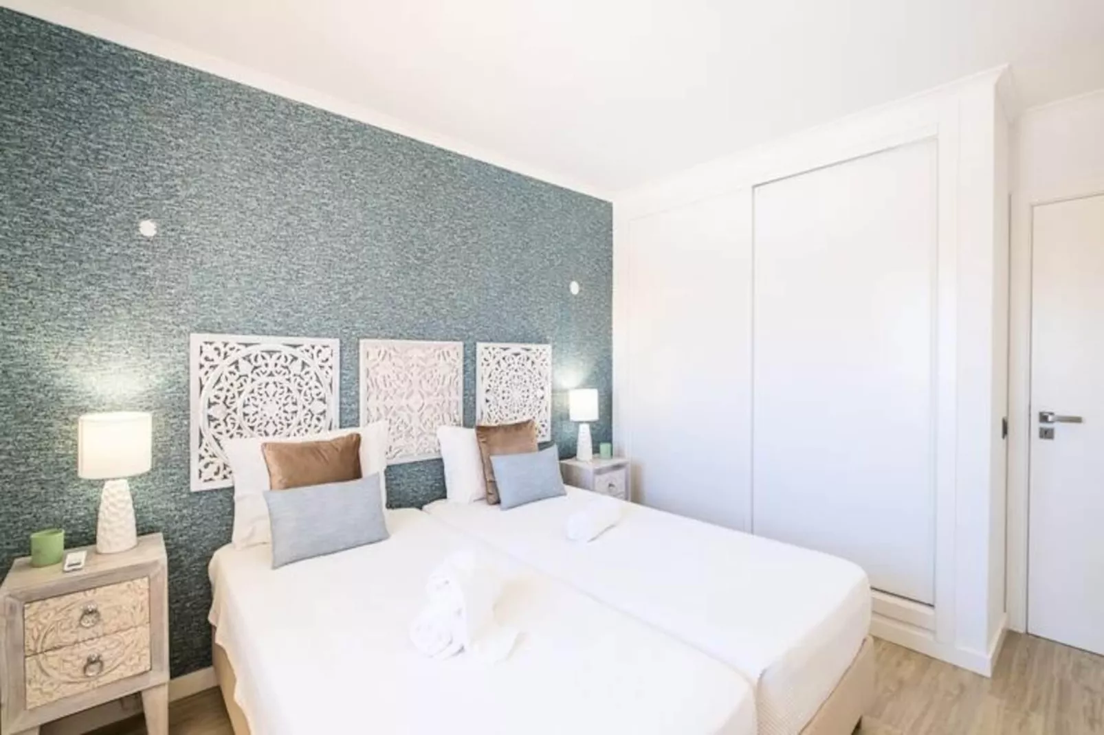 Appartements à Guia-Non tagué