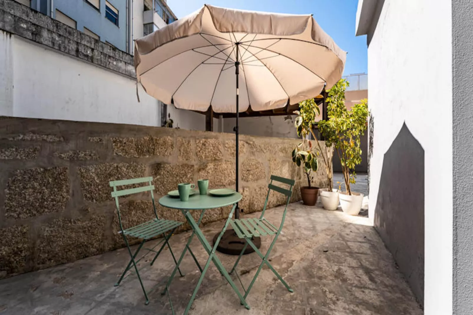 Studio à Porto-Non tagué