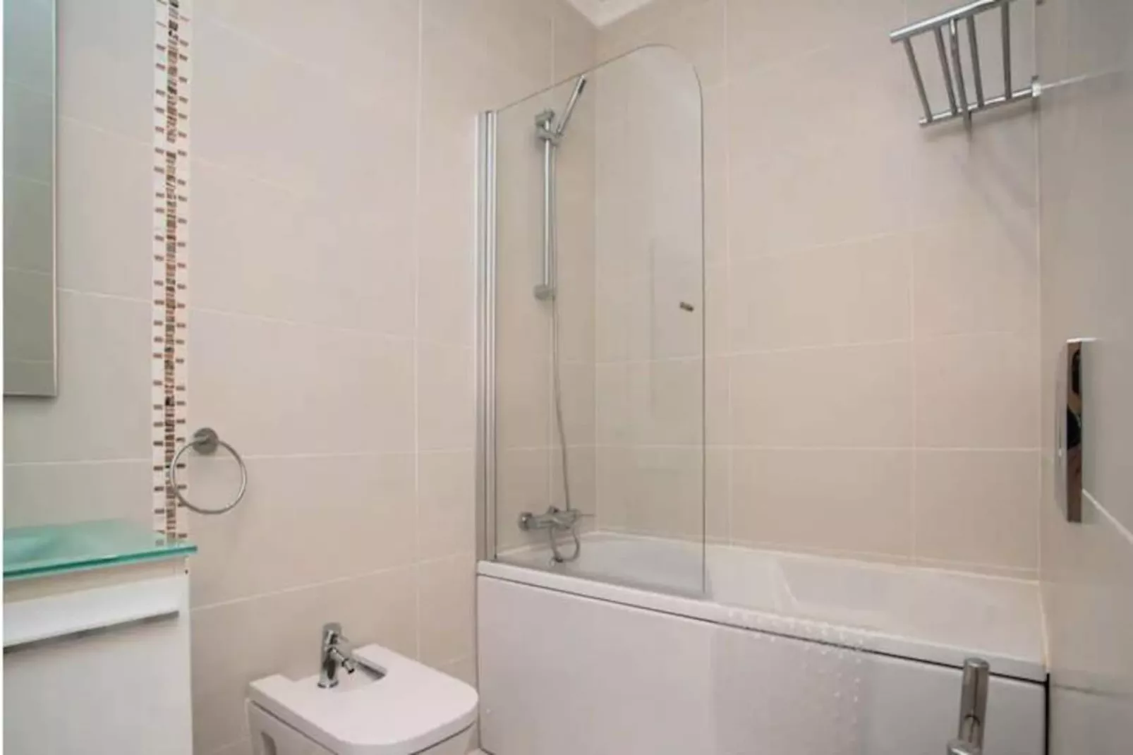 Central Modern 2-bed Apartment Arma&ccedil;&atilde;o De Pera-Nicht zugeordnet